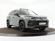 Volkswagen Tayron R-Line Edition 1.5 eHybrid 204 PK 6 versn. DSG · Rondomzichtcamera · Panoramaschuif-kanteldak · Trekhaak inklapbaar, met elektrische ontgrendeling, incl. aanhangermanoeuvreerhulp Trailer Assist · Prijs is inclusief inruilpremie · MEGA SALE