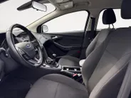Ford Focus Wagon 1.0 Trend Edition | Nieuwe Distributieriem | Navigatie | Voorruitverwarming | Parkeersensoren | Cruise Control | 12 maanden garantie! |