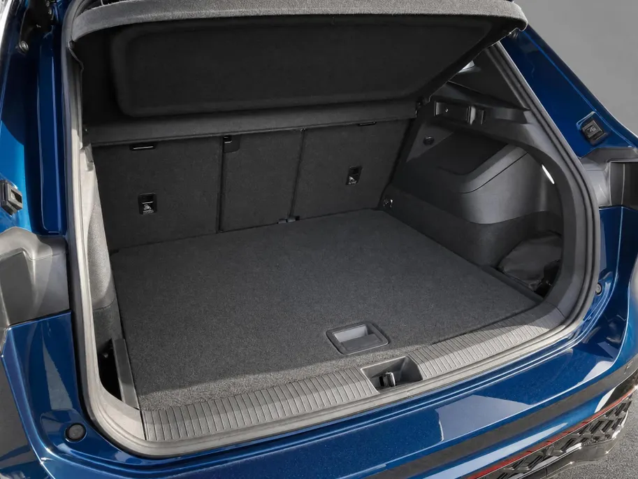 Volkswagen Tiguan 1.5eHybrid 200kW/272PK R-Line Black Style DSG · Panoramadak · Leder · Trekhaak · 360°Camera · Harman Kardon · Garantie t/m 09-01-2027