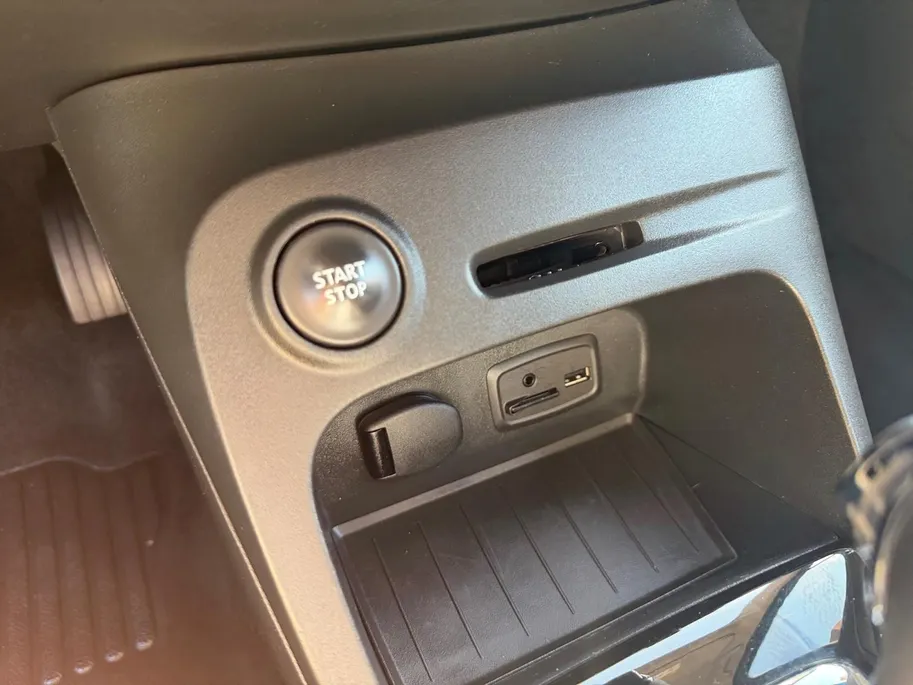 Renault Captur 1.2 TCe Dynamique | Automaat | Trekhaak | Onderhoudshistorie | Parkeersensoren | Bluetooth | Navigatie | Cruise & Climate Control | 12 Maanden BOVAG Garantie