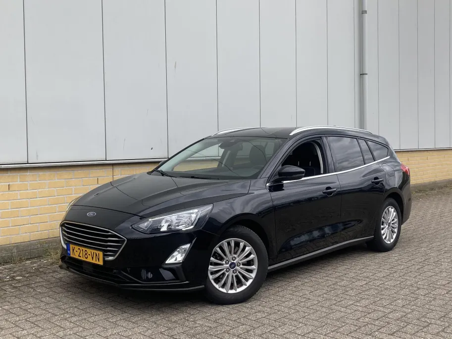 Ford Focus 1.0 EcoBoost Hybrid 125 pk Titanium X Wagon Navigatie - Apple Carplay/ Android Auto - Camera - Draadloos opladen telefoon - Elektrische achterklep