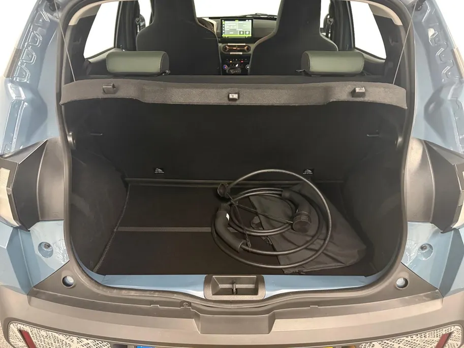 Dacia Spring Extreme 65 26.8 kWh AIRCO NAVIGATIE APPLE CARPLAY/ANDROID AUTO CRUISE CONTROL ACHTERRUIT RIJ CAMERA PARKEERSENSOREN VOOR/ACHTER DEALER ONDERHOUDEN