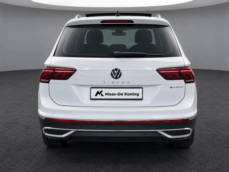Volkswagen Tiguan 1.4 TSI 245pk DSG eHybrid Elegance · SOH 91,0% · Panoramadak · Camera · Park Assist · Apple/Android Car Play · Navigatie · 18'' Inch ·