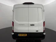 Ford Transit 350 2.0 TDCI L3H2 Trend Trekhaak | Parkeersensoren voor & achter | Verwarmbare voorstoelen| Handmatige regeneratie roetfilter | Navigatiesysteem |