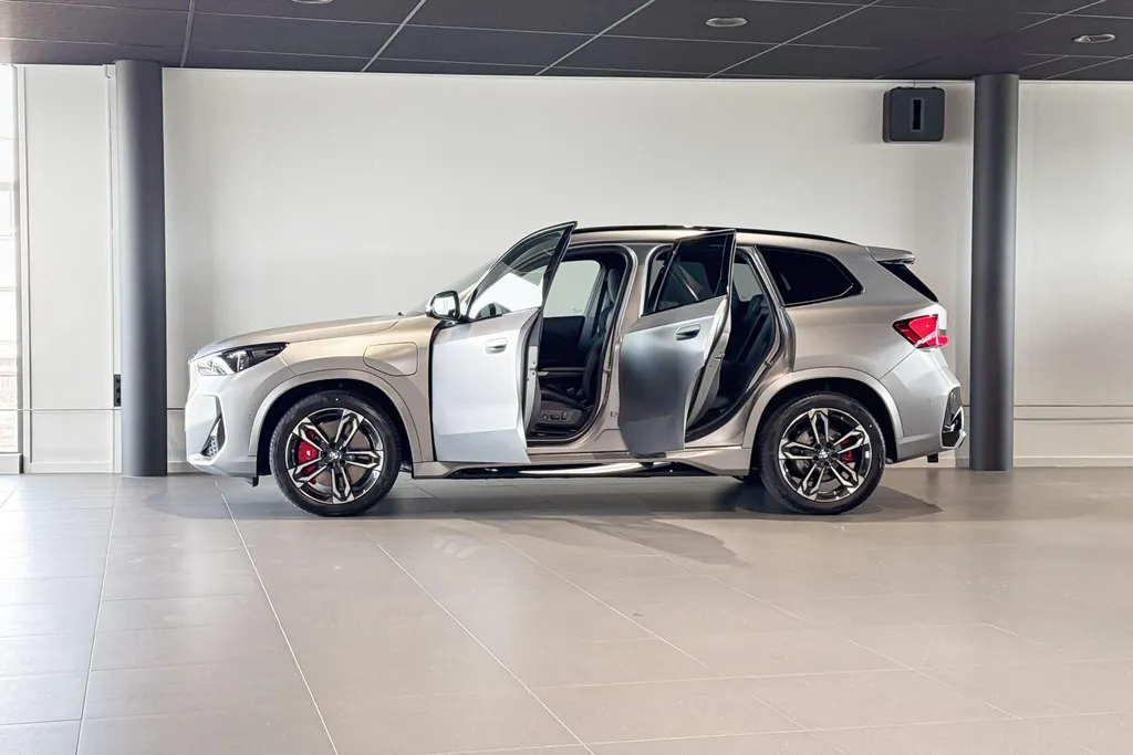 BMW X1 xDrive25e