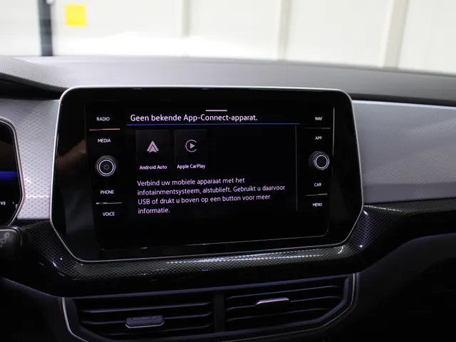 Volkswagen T-Cross 1.0 TSI DSG Life Energy Edition Navigatie | Lichtmetalen velgen | 4-Seizoenen banden | Parkeersensoren