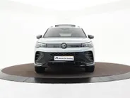 Volkswagen Tiguan 1.5 eHybrid 272pk DSG R-Line Edition · Panoramadak · Inklap. Trekhaak · 360 Camera · Matrix LED · Massagefunctie · Dodehoeksensor · Garantie t/m 27-10-2029 of 100.000km