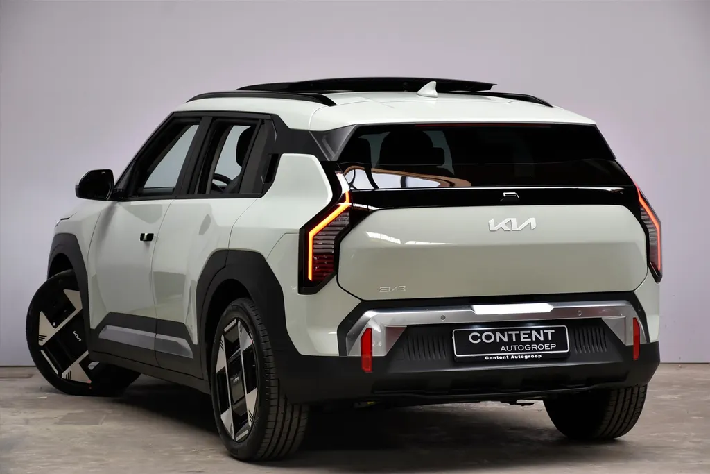 Kia EV3 58,3 kWh 204pk Plus Advanced