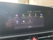 Kia Niro 1.6 GDi Hybrid DynamicPlusLine | Voorraadauto! | Stoel en stuurverwarming | Schuifdak | Parkeersensoren voor en achter | NU MET €3.000 inruilpremie en €1000 voorraadvoordeel!