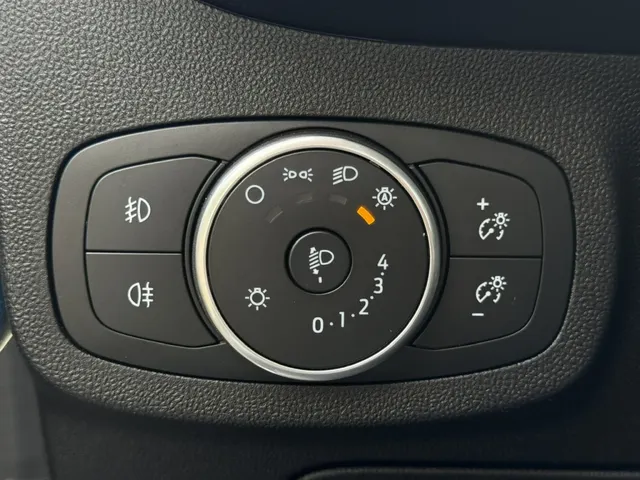 Ford Fiesta 1.0 EcoBoost 100pk 5dr Titanium | Camera | Navi | B&O | Verwarmbare voorruit | Apple Carplay & Android Auto | Cruise Control