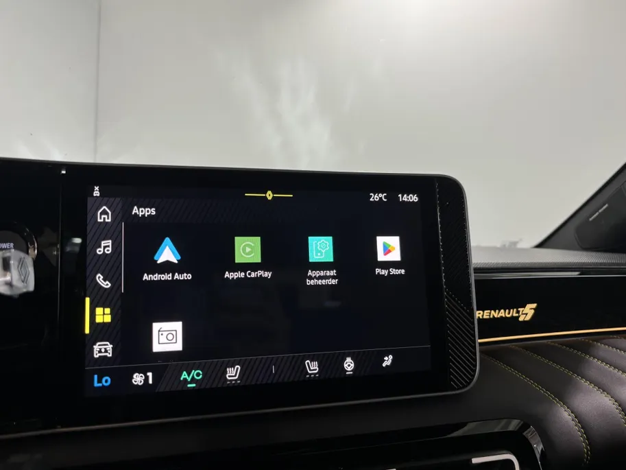 Renault 5 Comfort Range Iconic Cinq 52 kWh Automaat | DEMO | Harman Kardon Audio | Camera | Blind Spot Warning | Adaptive Cruise Control | Climate Control | Apple CarPlay/Android Auto | Digital Cockpit |