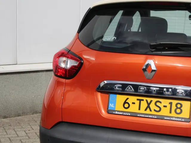 Renault Captur 1.2 TCe Dynamique Automaat | Clima | Cruise | Park sens