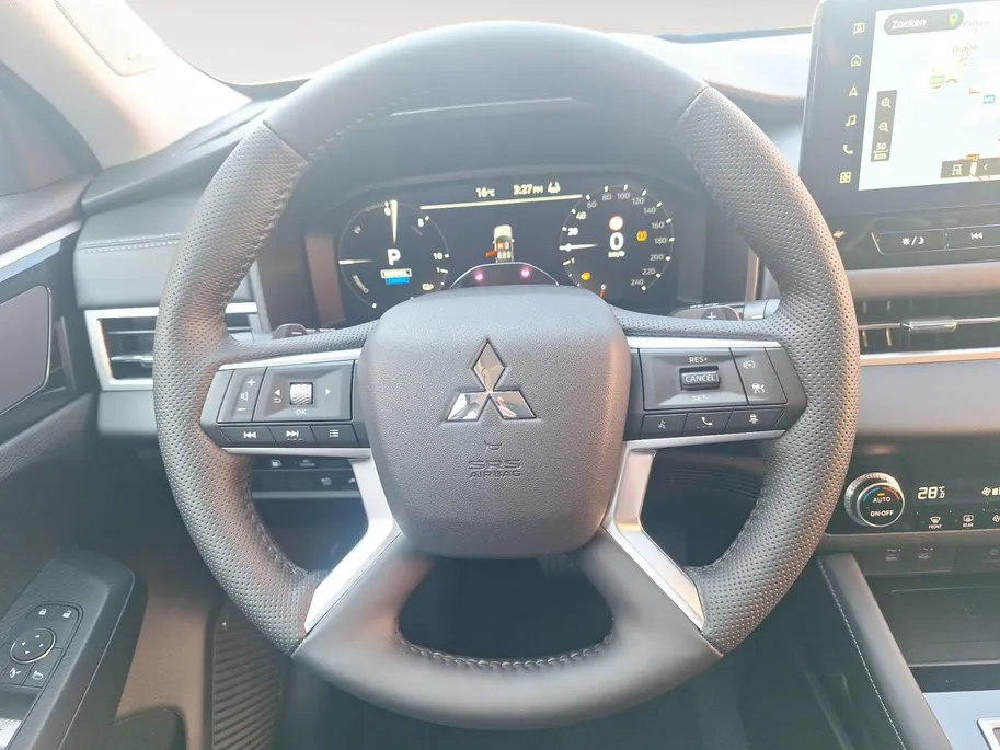Mitsubishi Outlander 2.4 PHEV Limited Edition Zeer Complete uitvoering| 8 jaar garantie| Snel leverbaar | Totaalprijs op is op.