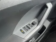 Volkswagen T-Cross 1.0 TSI Life Nederlandse auto | 1e eigenaar | navi | clima | allseason | PDC | camera | etc.