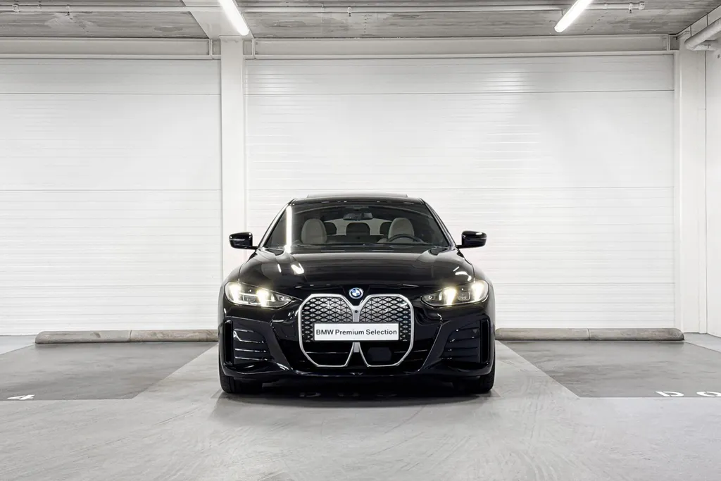 BMW i4 xDrive40