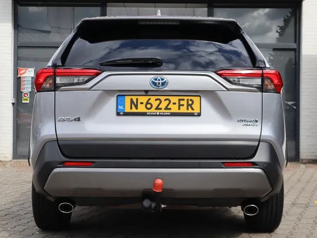 Toyota RAV4 2.5 Hybrid AWD Style | Trekhaak | PDC v/a | Stuur/stoel verwarm.