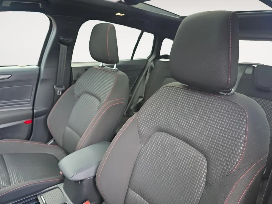 Ford Focus Wagon 1.0 EcoBoost Hybrid ST Line X | Automaat! | Panoramadak | Adapt. Cruise Control | Winterpakket | Android Auto/Apple Carplay | Achteruitrijcamera | 12 maanden garantie! |