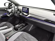 Volkswagen ID.4 150pk Pure 52 kWh · Apple/Android Car Play · Camera · Wegklapbare Trekhaak · Navigatie · P-Sensoren · Stoel & Stuur Verwarming · 18'' Inch ·
