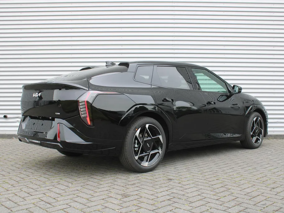 Kia EV4 Fastback GT-Line Business Edition 81.4 kWh | Hoge korting! | Nieuw | Direct leverbaar | Actieradius tot 612 km (WLTP) | 18% bijtelling |