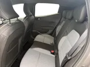 Renault Clio 1.6 E-Tech Full Hybrid 145 techno | Automaat | Camera | Apple Carplay & Android Auto | Parkeersensoren | Cruise & Climate Control | 12 Maanden BOVAG Garantie