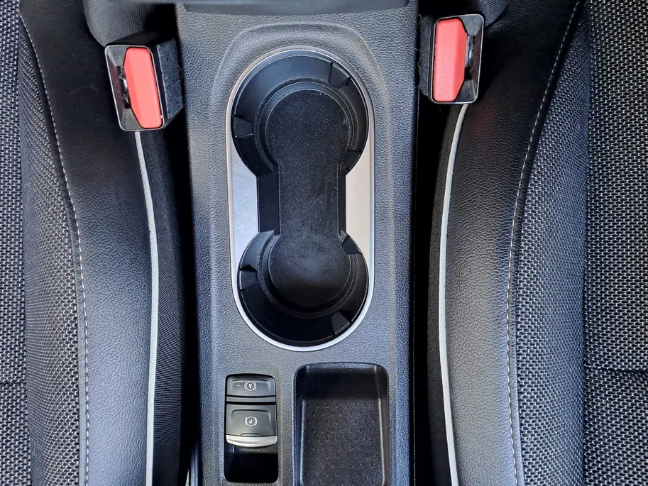 Renault Captur 1.3 TCe 130 Intens | AUTOMAAT | Navi | Camera | Cruise | Keyless entry  | Apple Carplay/Android Auto