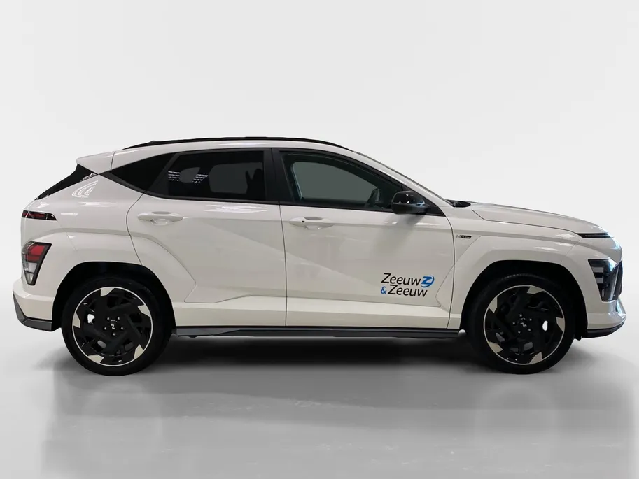 Hyundai Kona Electric 64.8 KWH | N-LINE BUSINESS | ZWARTE LOGO'S |