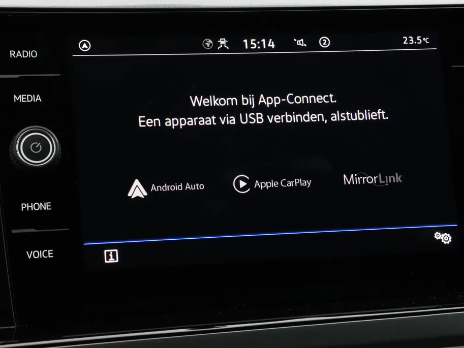 Volkswagen Polo 1.0 TSI 95pk DSG Style · Apple/Android Car Play · Matrix LED · Stoelverwarming · ACC · Sfeerverlichting · Elek. Inklapbare Spiegels ·