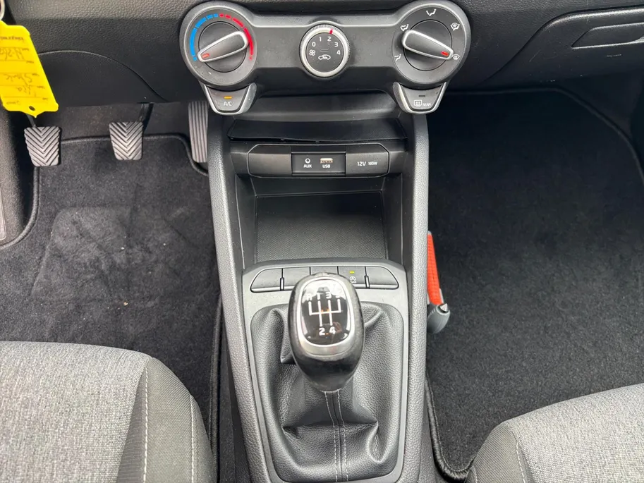 Kia Stonic 1.0 T-GDi DynamicLine | Airco | Cruise | Camera | LM velgen |