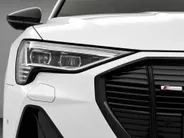 Audi e-tron Sportback 55 quattro S edition 95 kWh 408pk · SOH 99,2% · Panoramadak · 360 Camera · Bang & Olufsen Sound · Afneembare Trekhaak · Matrix LED · Apple/Android Car Play ·