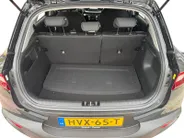 Kia Stonic 1.0 T-GDi MHEV DynamicPlusLine Dealer onderhouden | Automaat | Stuur + stoelverwarming | Climate control | Privacy glass |