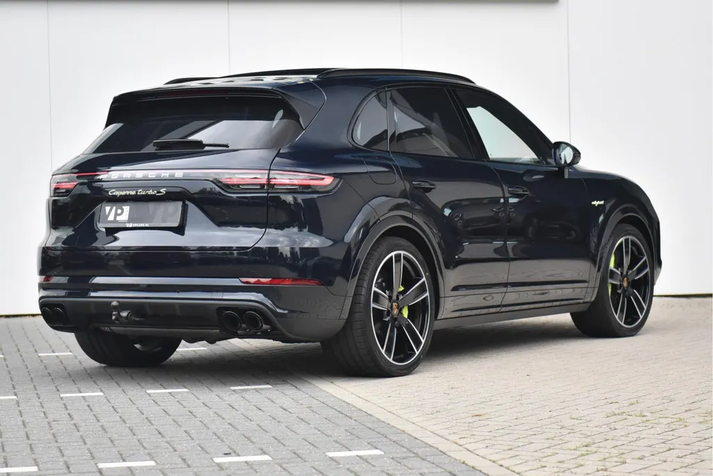 Porsche Cayenne 4.0 Turbo S E-Hybrid
