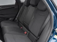 Volkswagen ID.7 Limited Edition Plus 77 kWh accu 286 PK · Trekhaak inklapbaar, met elektrische ontgrendeling · Draadloze telefoonlader ·