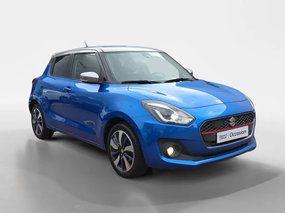 Suzuki Swift 1.0 Stijl Automaat | Navi | Camera | Cruise & climate control | Stoelverwarming | Two-tone Metallic lak | Apple Carplay/Android Auto | Bovag garantie | NAP
