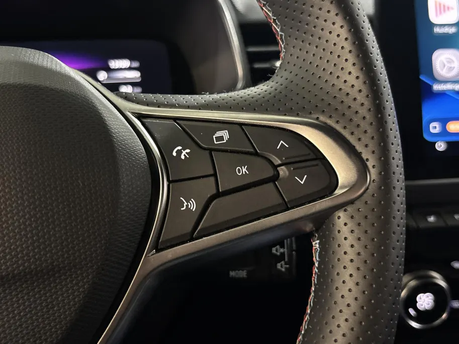 Renault Clio 145PK E-Tech Full Hybrid Esprit Alpine Automaat | DEMO | Bose Audio | Stoelverwarming | 360 Camera | Digital Cockpit | Apple CarPlay/Android Auto | Licht & Regen Sensor | Navi |
