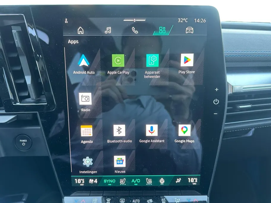 Renault Scénic E-Tech EV87 long range esprit Alpine | Panorama Dak | Memory Stoelen | Harman & Kardon | Stoel- & Stuurverwarming | Apple Carplay & Android Auto | Sfeerverlichting | Rijdende Demo