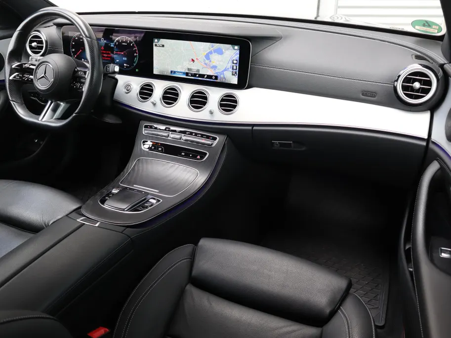 Mercedes-Benz E-Klasse 300 e Business Solution AMG l Keyless l Achteruitrij camera l Stoelverwarming l Dodehoekassistand