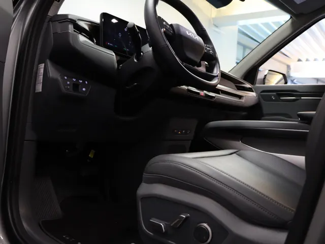 Kia EV9 First Edition 76.1 kWh