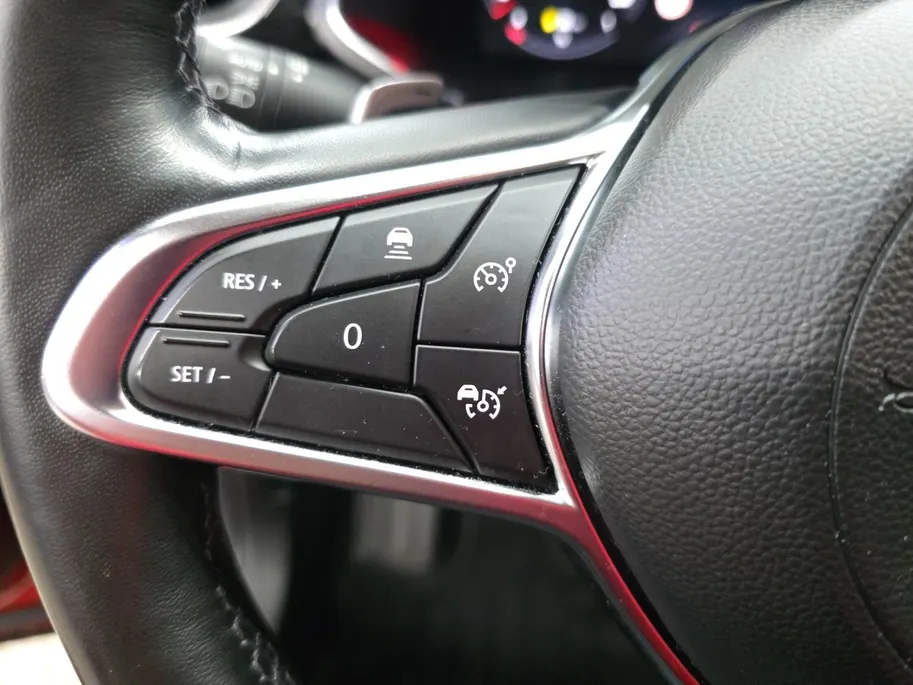 Mitsubishi ASX 1.3 DI-T 7DCT First Edition | LMV | Electrische wegklapbare Trekhaak | 1500kg Trekgewicht | 5 jaar garantie |