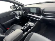 Kia Sportage 1.6 T-GDi Plug-in Hybrid AWD GT-Line | Panorama schuifdak | Camera | Stoel en Stuurwielverwarming | Elektrische achterklep | Navigatie | Adaptieve cruise control |