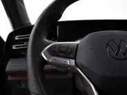 Volkswagen Tiguan 1.5 eTSI 150pk DSG R-Line Edition · 360 Camera · Apple/Android Car Play · Sfeerverlichting · Massage · Black Style · 20'' Inch ·