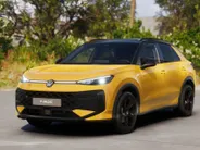 Volkswagen T-Roc R-Line Edition 1.5 Hybrid 170 PK 7 versn. DSG · Black Style Pakket · Interieur Pakket Plus · Panoramaschuif-kanteldak · Sport Pakket · Trekhaak ·