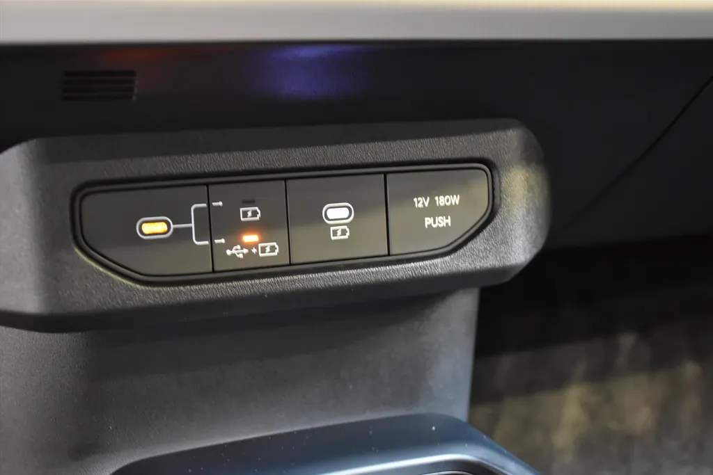 Kia EV4 81,4 kWh 204PK GT-Line Business Edition NIEUW - VOORRAADACTIE DIRECT LEVERBAAR