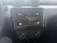 Suzuki Swift 1.2 Select Smart Hybrid | Airco | Cruise Control | Camera | Stoelverwarming | Apple Carplay/ Android Auto |