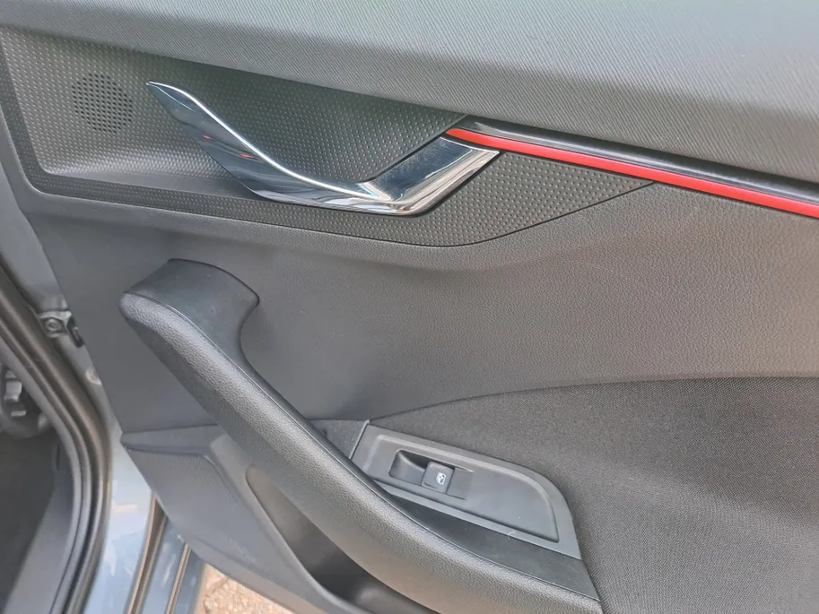 Škoda Scala 1.0 TSI Sport Business | Navigatie | Adaptive Cruise | Sensoren | Climate | Apple Carplay/Android Auto