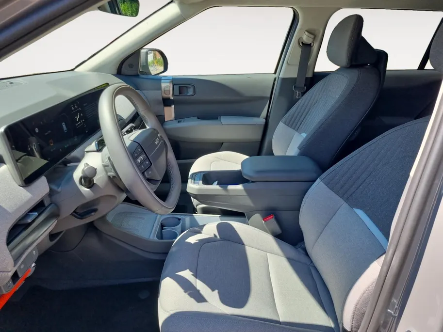 Kia EV3 Plus 58.3 kWh | Enkele op voorraad bel voor info | NU MET €3.000,- inruilpremie + €500,- korting op een Kia laadpaal | 2.99% FINANCIAL LEASE