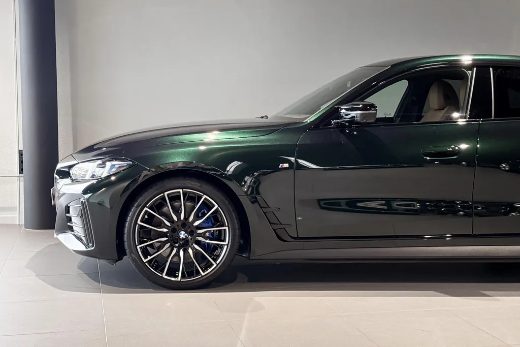 BMW i4 M60 84 kWh