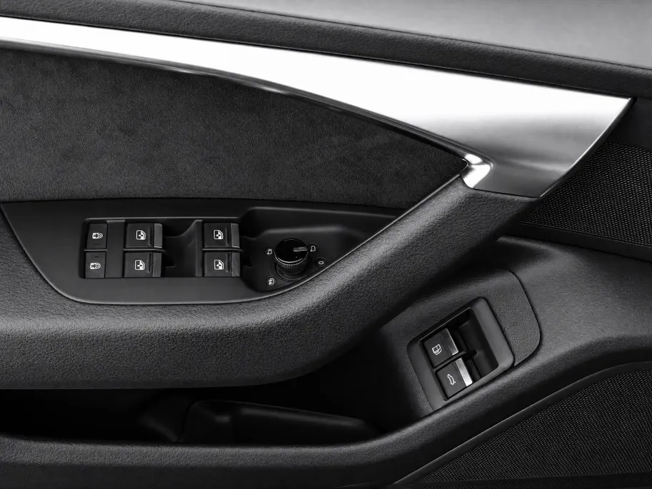 Audi A6 Avant 55 TFSI e quattro 367pk S Competition · Panoramadak · Camera · Leder · Apple/Android Car Play · Adaptive Cruise Control · Stuurwiel verwarmd ·