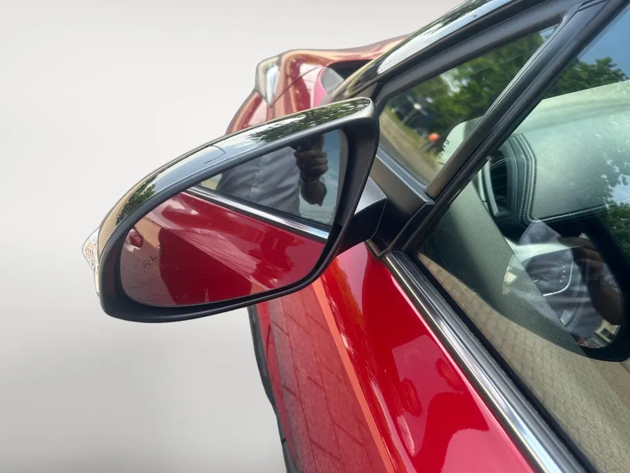 Toyota C-HR 1.8 Hybrid Dynamic | Climate | Adap cruise | LM Velgen 18'| Apple CP / Android auto |