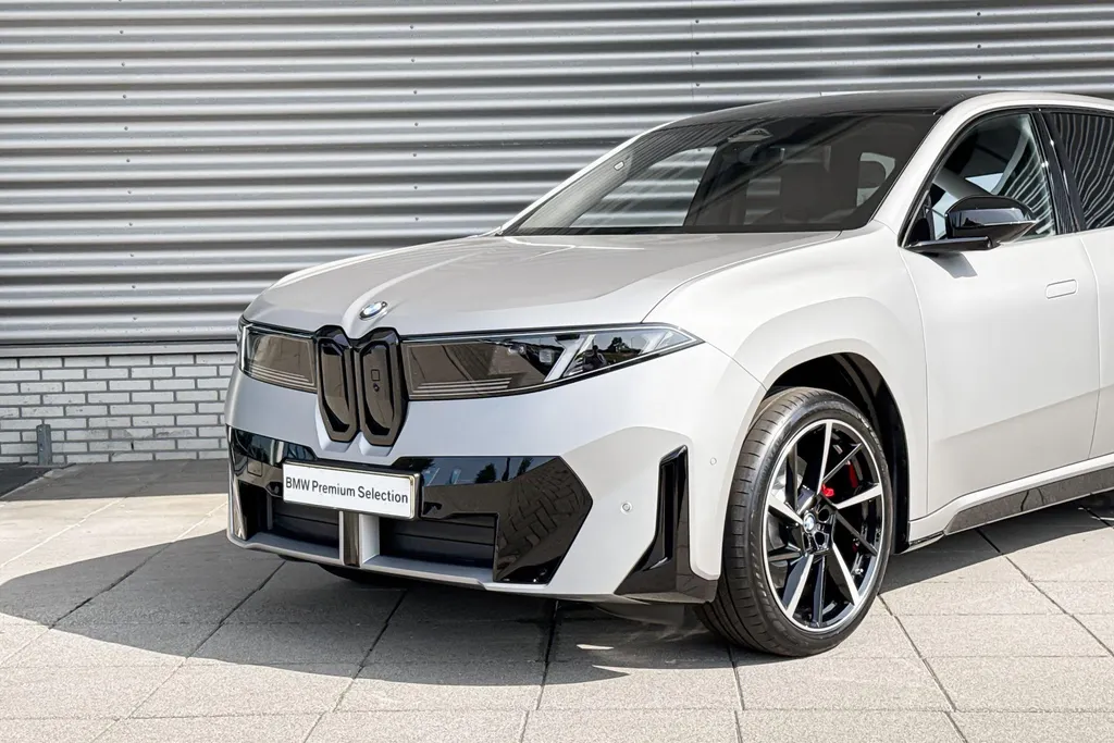 BMW iX3 40 eDrive 83 kWh