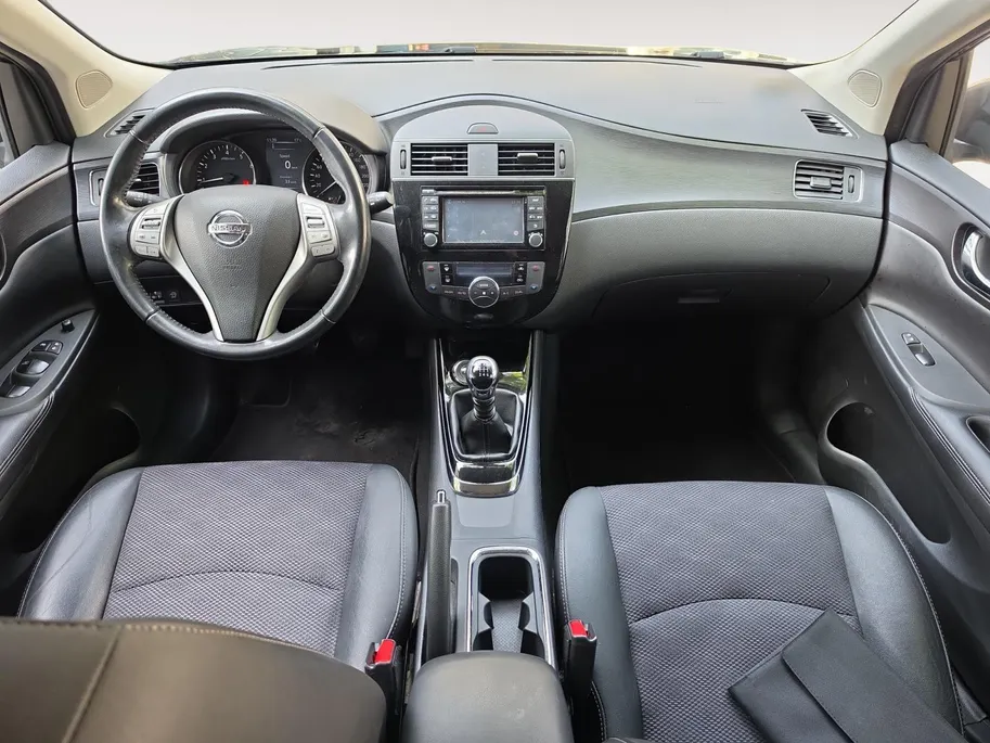 Nissan Pulsar 1.2 DIG-T N-Connecta | Dealeronderhouden | Achteruitrijcamera | Navigatie | airco | Parkeersensoren | 12 maanden garantie